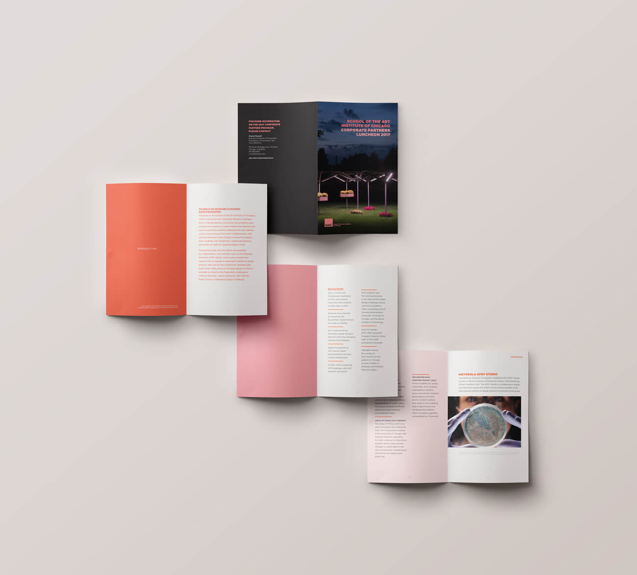 CorpPart-Mockup_spreads0